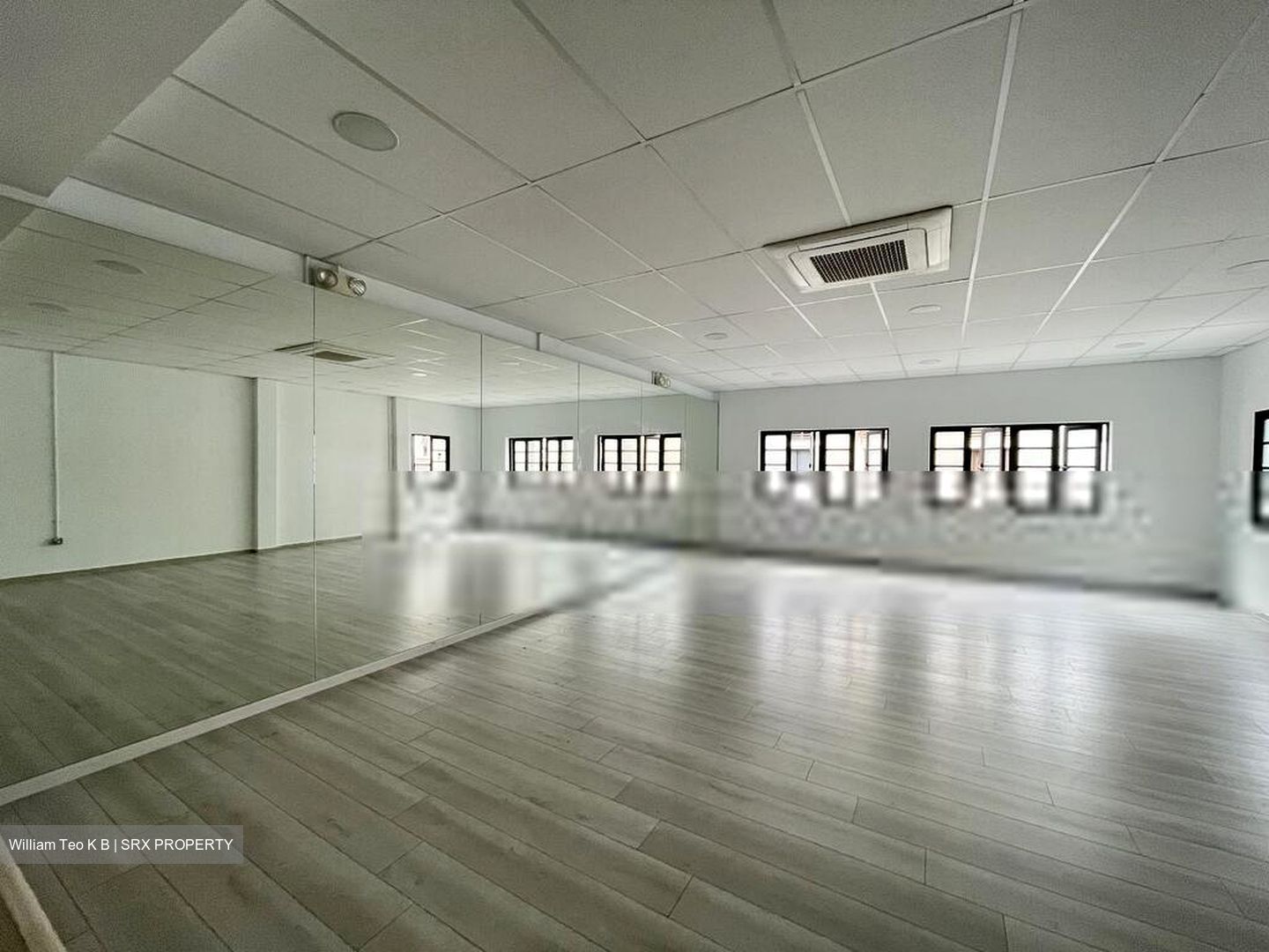 Urban Heritage (D12), Office #468139031